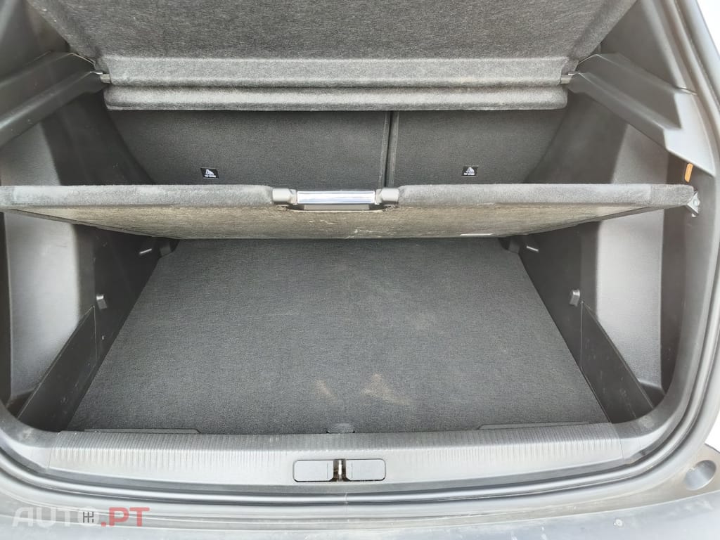 Peugeot 2008 TURBO 100 Allure