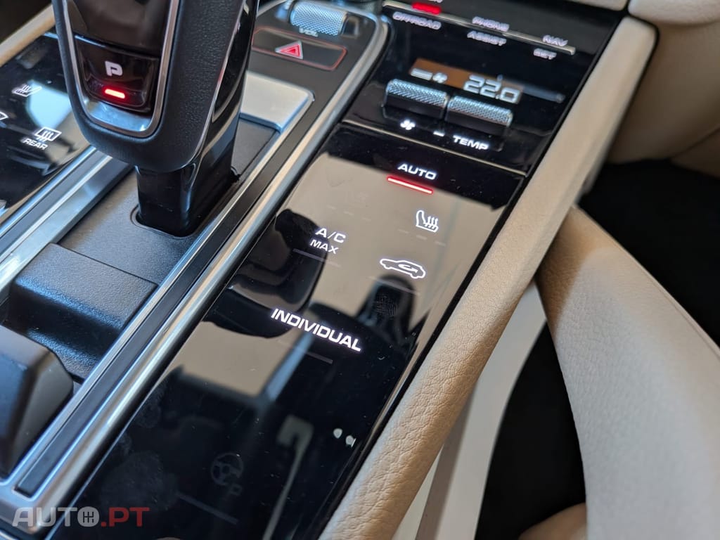 Porsche Cayenne E-Hybrid Tiptronic S
