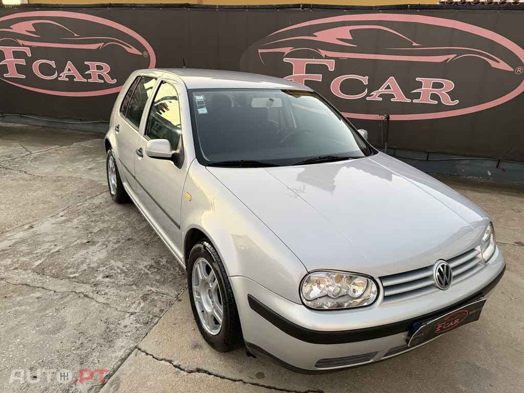 Volkswagen Golf 1.4 FSi Confortline
