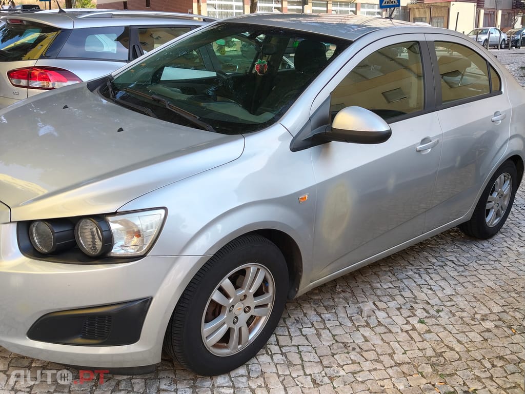 Chevrolet Aveo LT