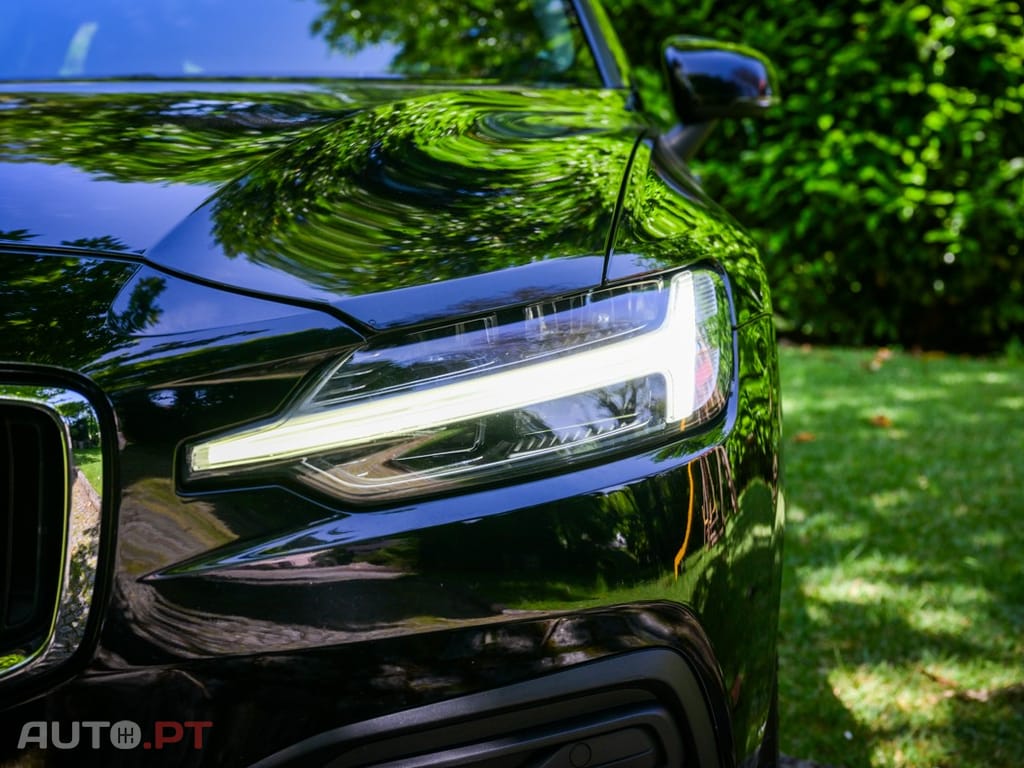 Volvo V60 2.0 D3 Momentum