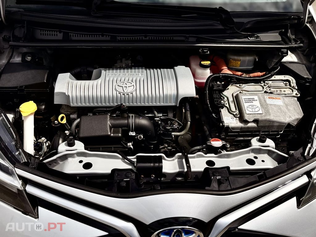 Toyota Yaris 1.5 Hybrid Style