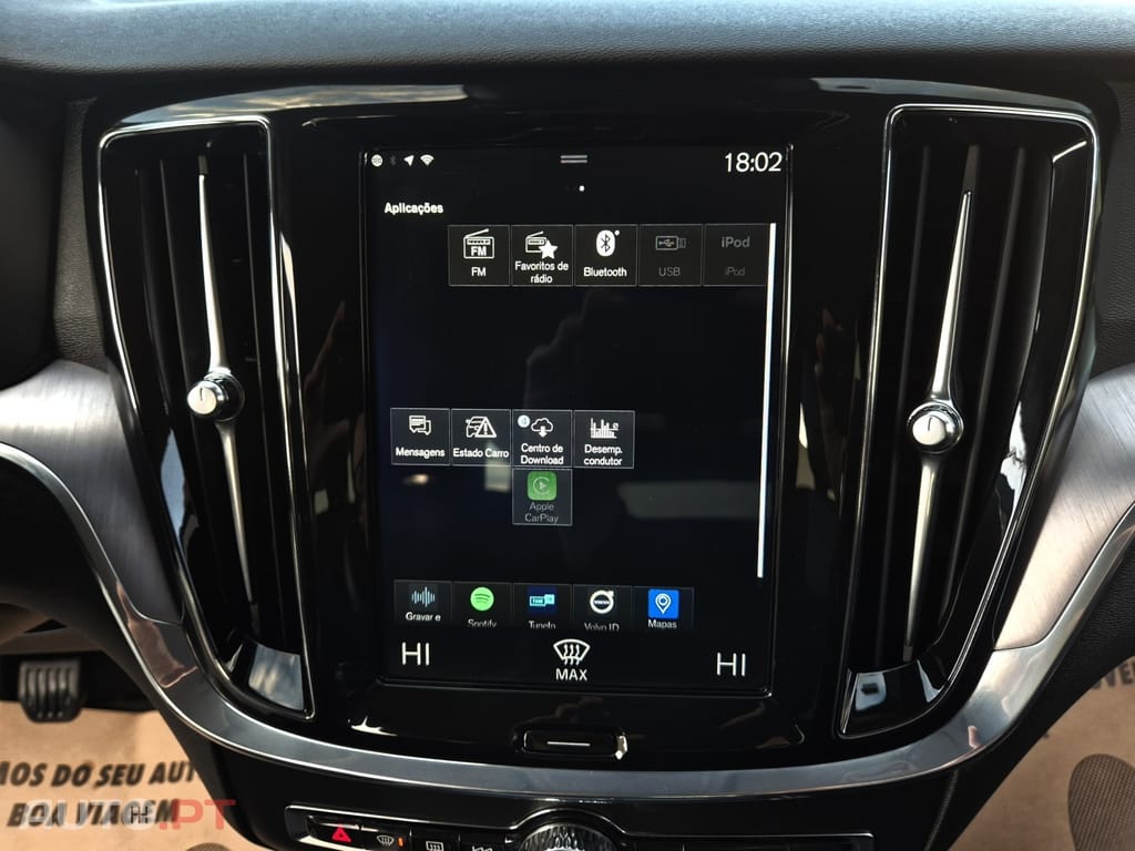 Volvo V60 2.0 D3 Momentum Plus