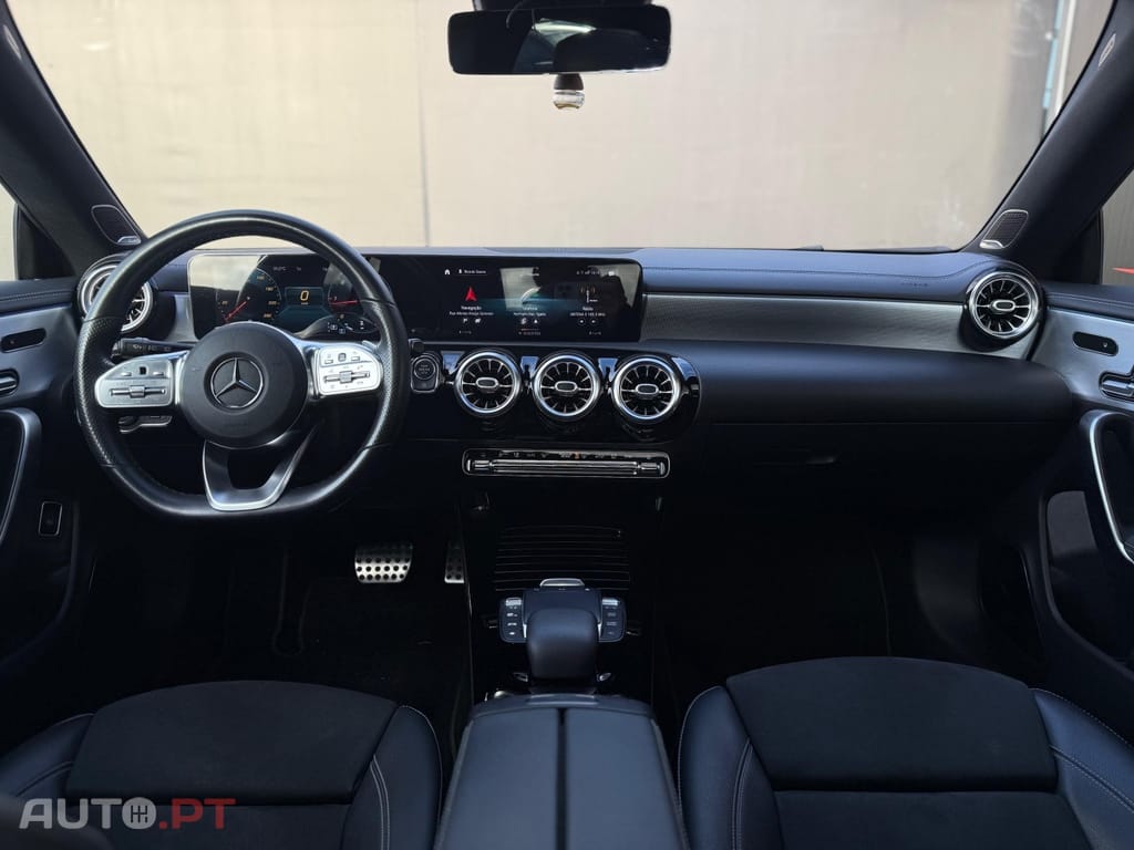 Mercedes-Benz CLA 220 d Shooting Brake AMG Line Aut.