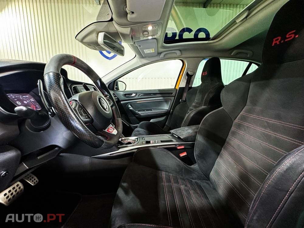 Renault Mégane 1.8 TCe R.S. EDC J19