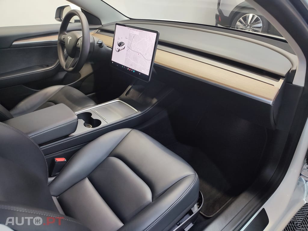 Tesla Model 3 ND