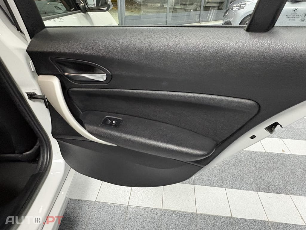 BMW 116 d Advantage Auto