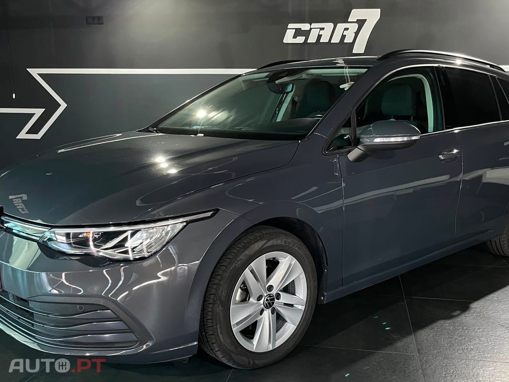 Volkswagen Golf Variant 1.5 eTSI OPF DSG Life