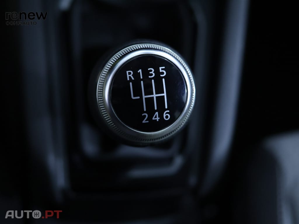 Renault Clio 1.0 Tce Evolution Bi-fuel — fotografia 14
