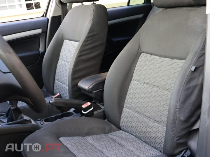 Skoda Octavia 1.6 TDi Greenline — fotografia 7