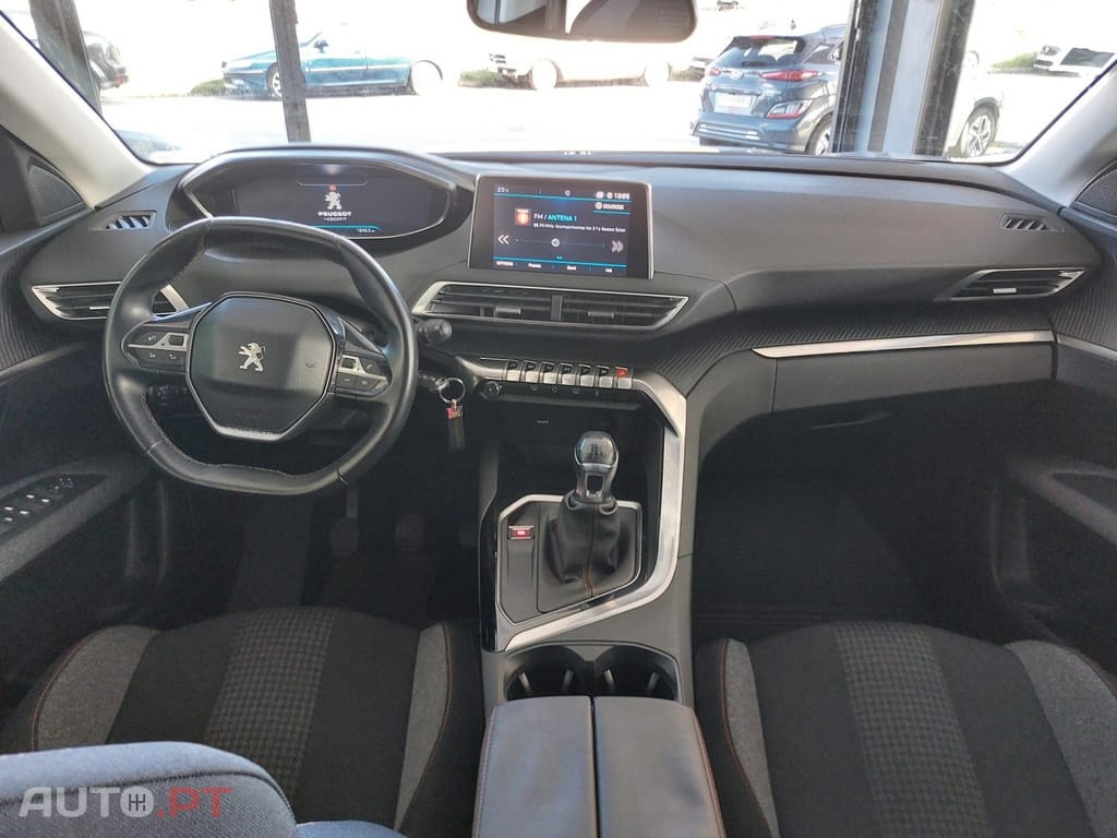 Peugeot 3008 1.5 BlueHDi Active
