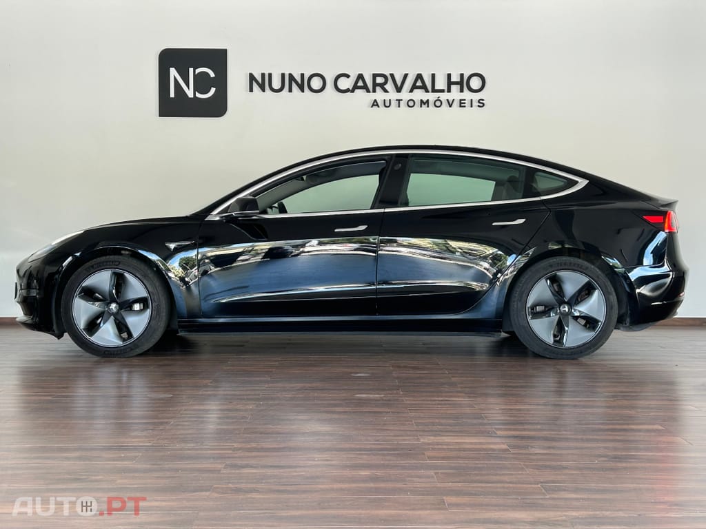 Tesla Model 3 Long-Range Dual Motor AWD