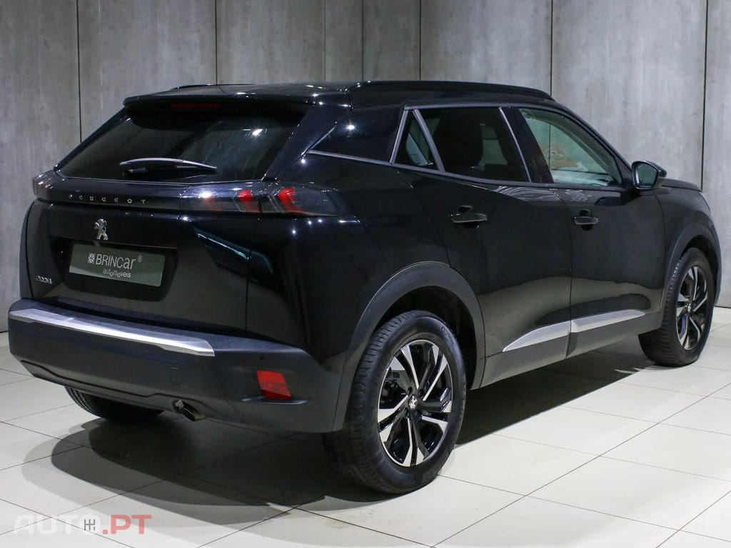 Peugeot 2008 1.5 BlueHDi Allure EAT8
