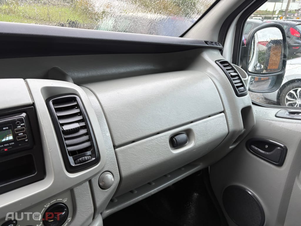 Opel Vivaro 1.9 CDTi L1 H1 2.7T