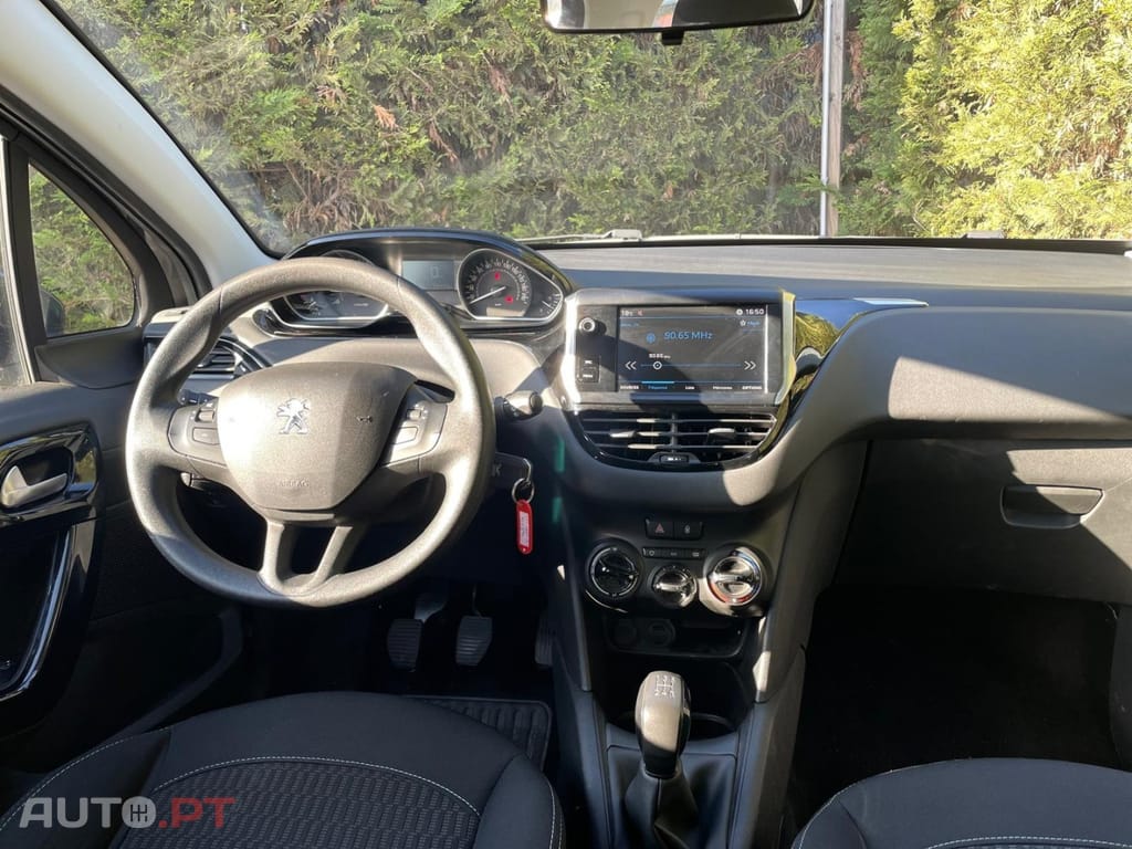 Peugeot 208 PureTech 68 Active