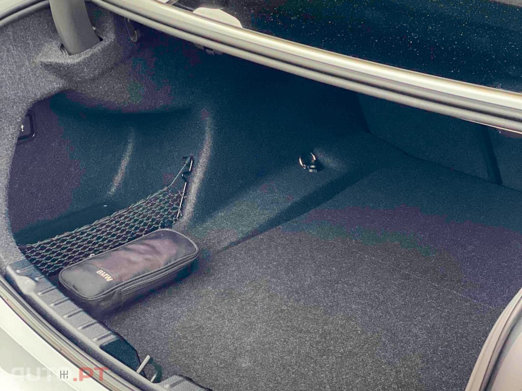 BMW 318 d Pack M Shadow Auto