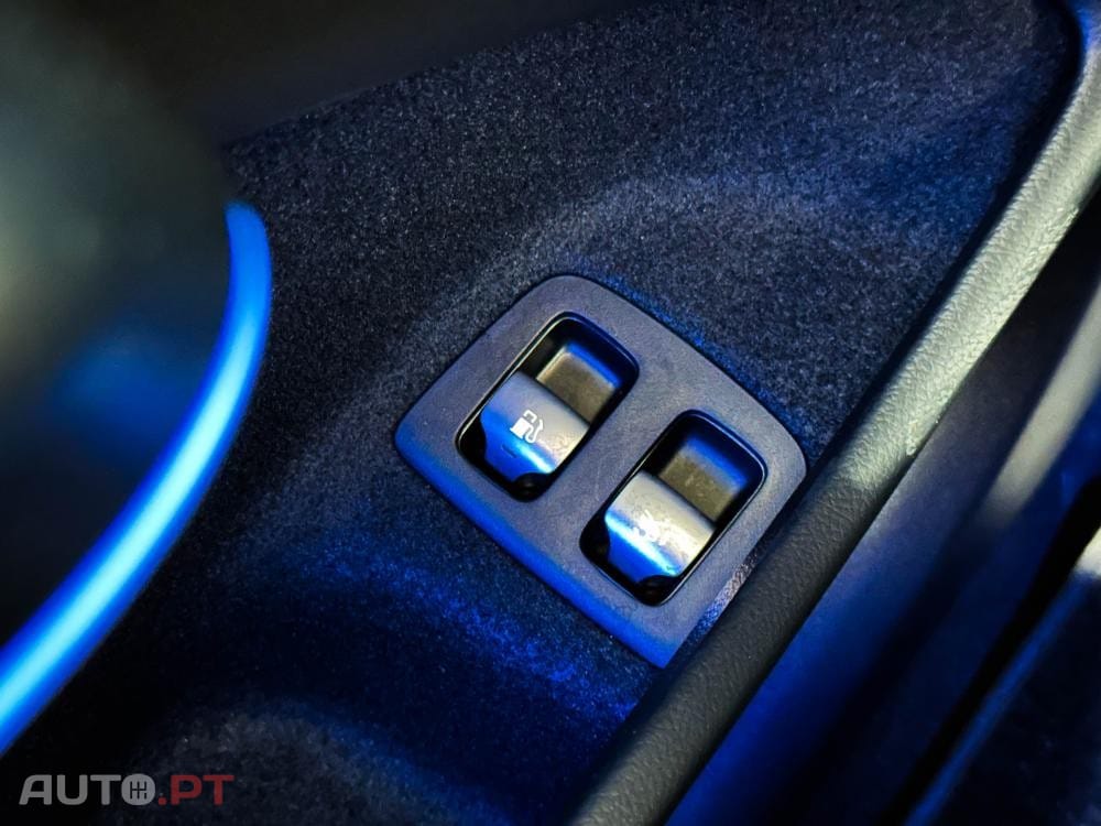 Mercedes-Benz E 300 e 9G-TRONIC AMG Line