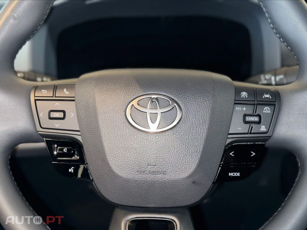 Toyota C-HR Hybrid Business I.V.A DEDUTIVEL 