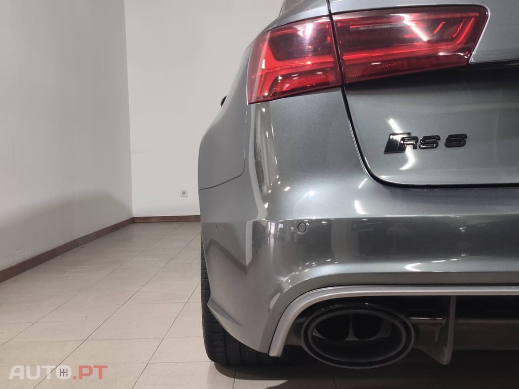 Audi RS6 performance