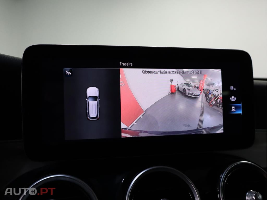 Mercedes-Benz GLC 300 de 4MATIC AMG