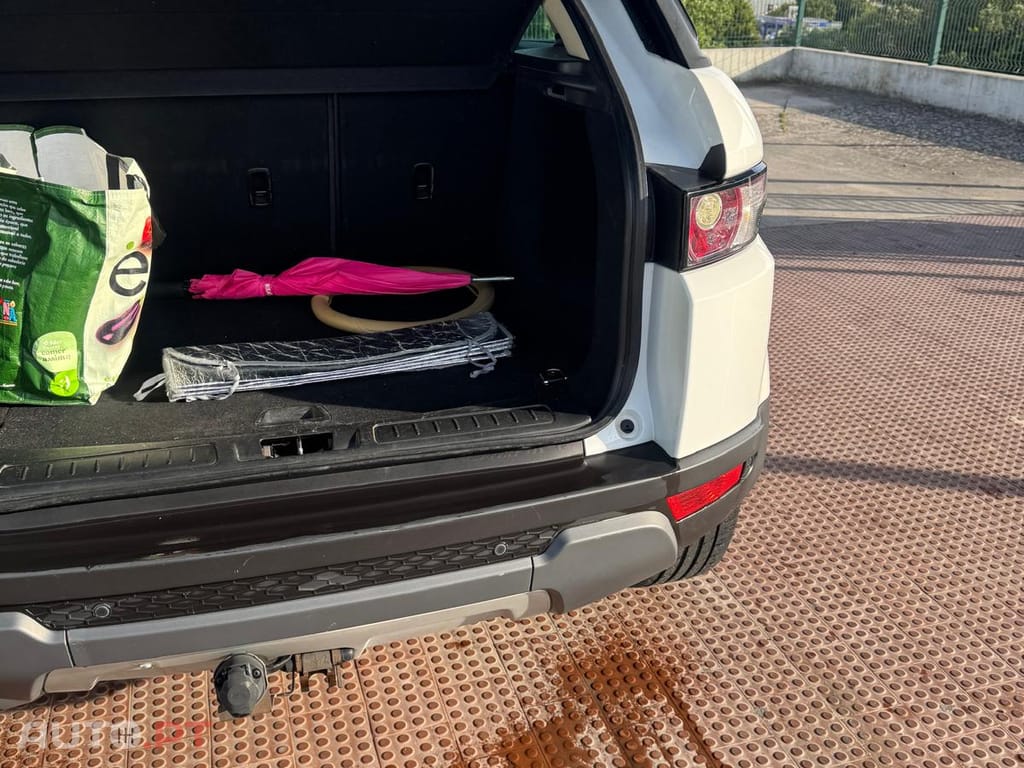 Land Rover Evoque 2.2