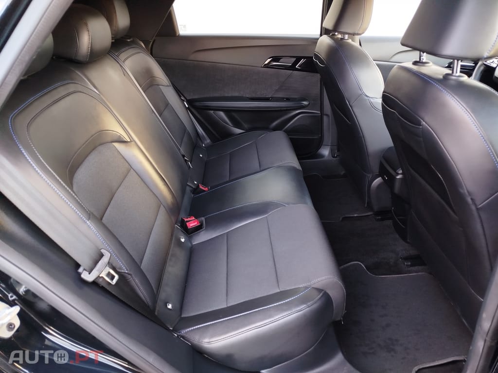 MG MG4 64 kWh Luxury