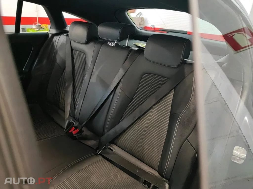 Mercedes-Benz CLA 250 e Shooting Brake Style Plus