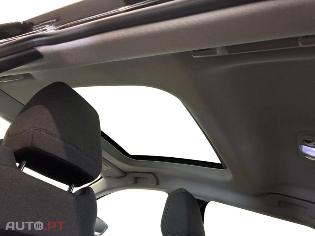 Citroen e-C4 X 50 kWh Shine