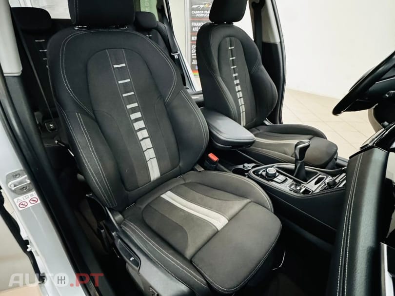 BMW 216 d 7L Line Sport