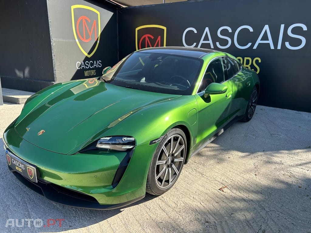 Porsche Taycan 4S