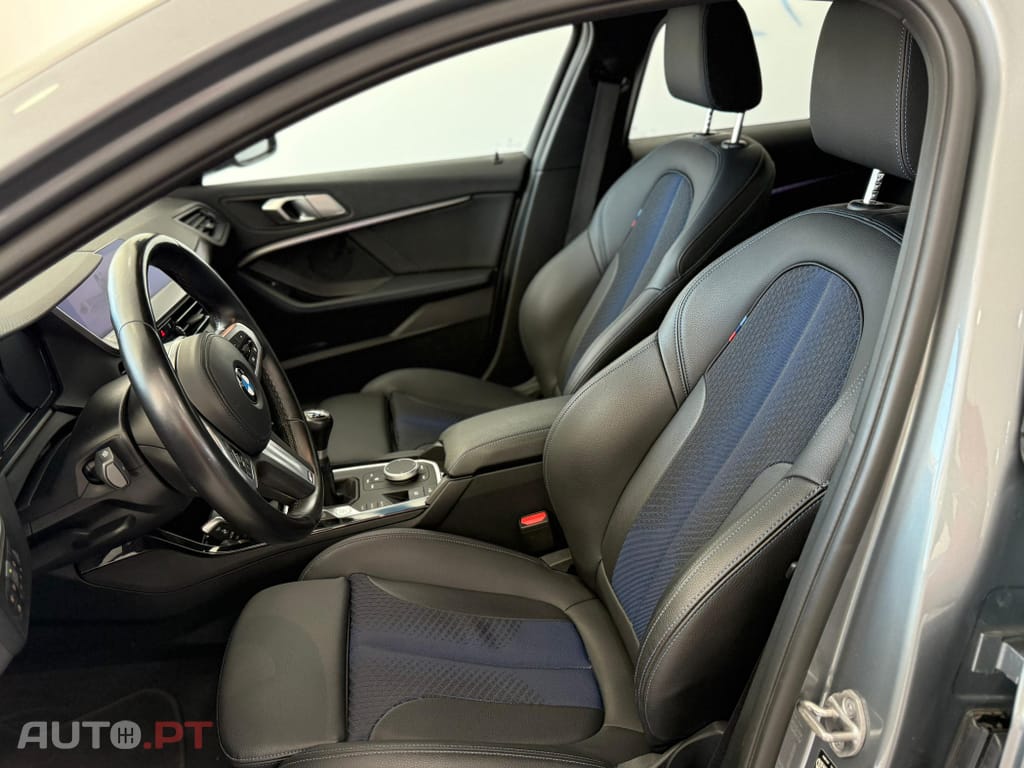 BMW 116 d Pack Desportivo M