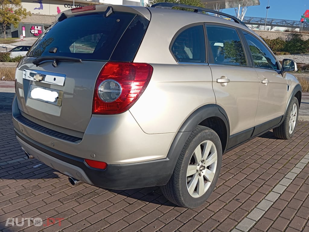 Chevrolet Captiva suv 7 lugares
