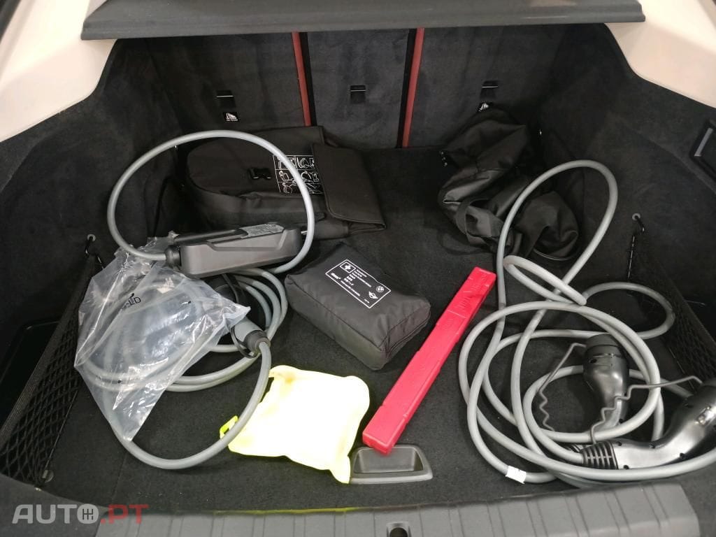 BMW i4 eDrive40