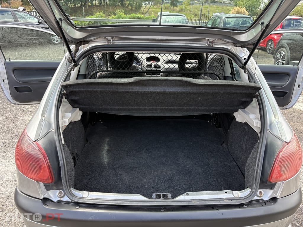 Peugeot 206 1.6 HDi XS
