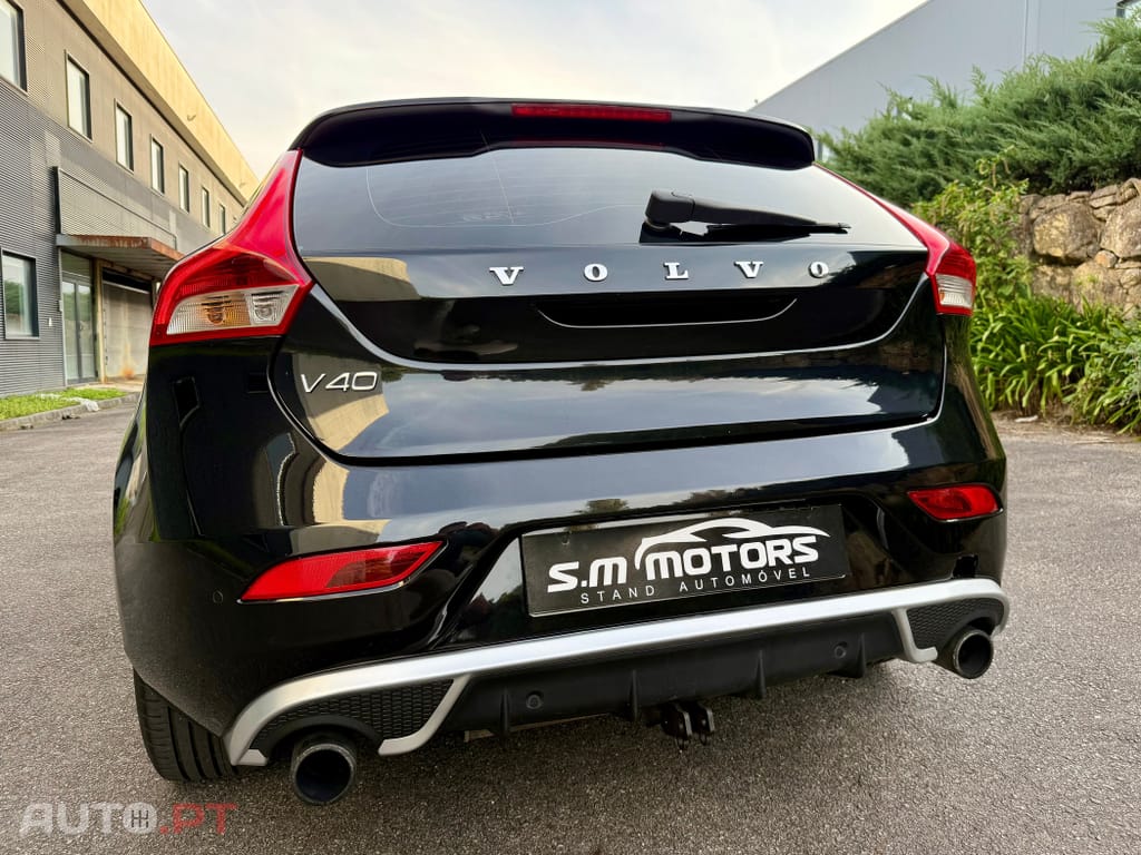 Volvo V40 1.6 D2 R-Design
