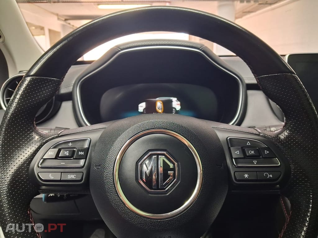 MG EHS 1.5 T-GDI Plug-in Hybrid Luxury