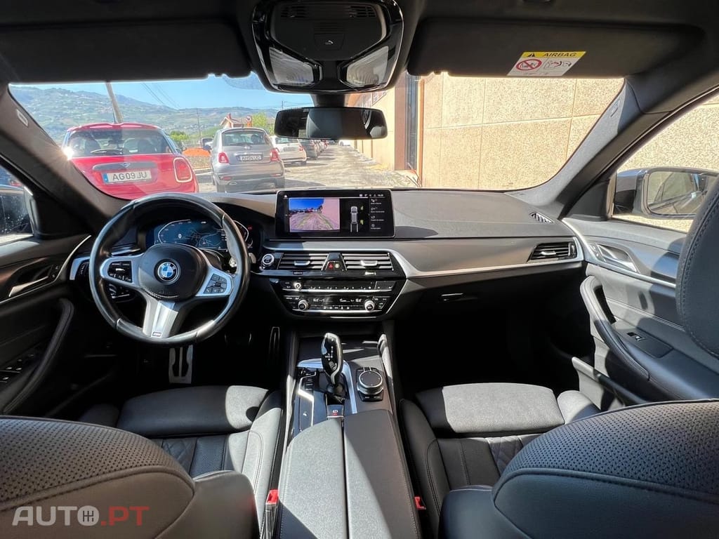 BMW 520 d Pack Desportivo M Auto