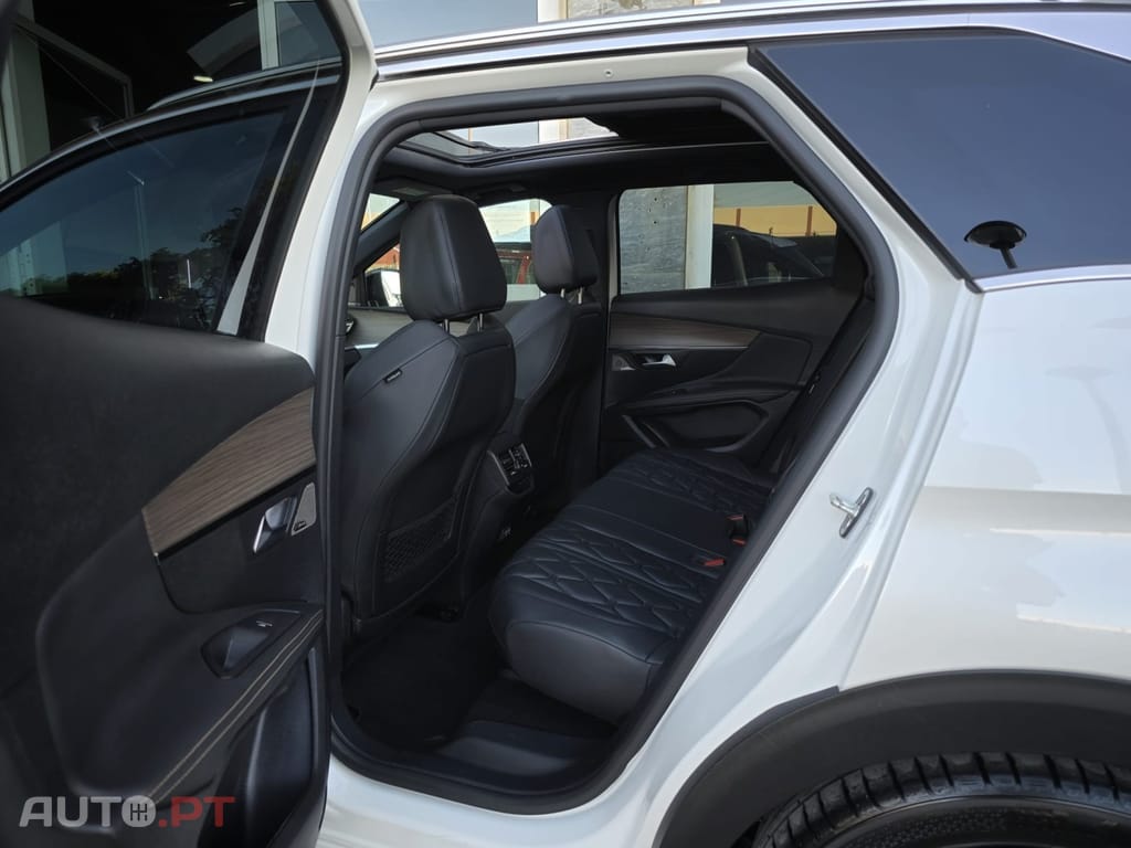 Peugeot 3008 1.5 BlueHDi GT Line J19 EAT8