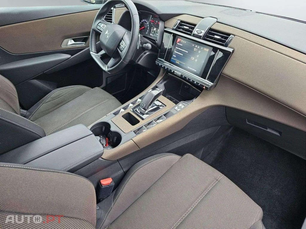 DS DS7 Crossback 1.5 BlueHDI EAT8