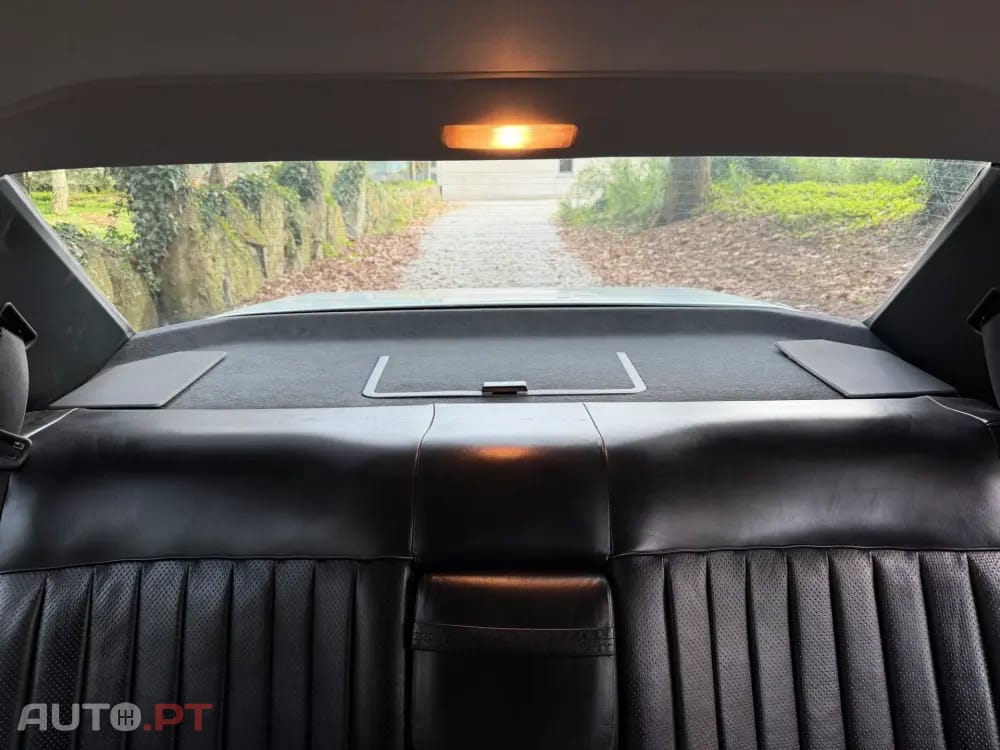 Mercedes-Benz 260 260 E