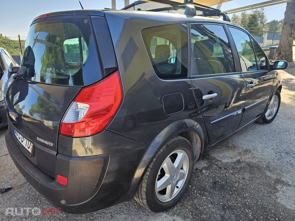 Renault Grand Scénic 1.5 dCi Dynamique Luxe