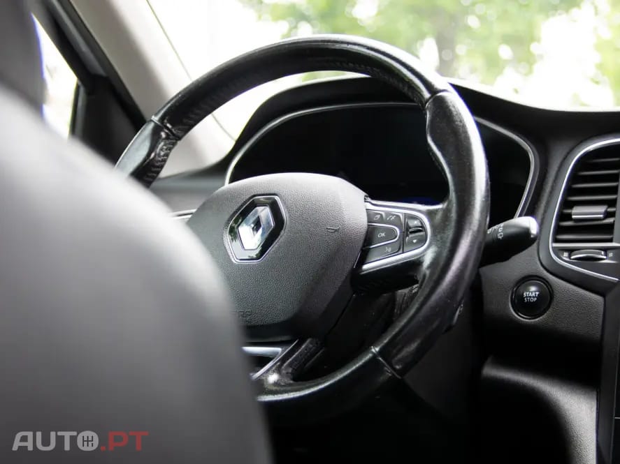 Renault Mégane Sport Tourer BLUE dCi 115 EDC BUSINESS EDITION