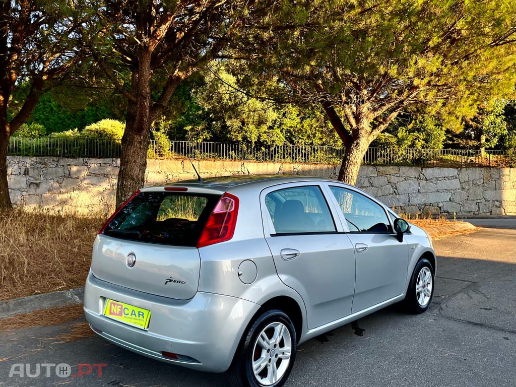 Fiat Grande Punto 1.3 M-Jet Free J15