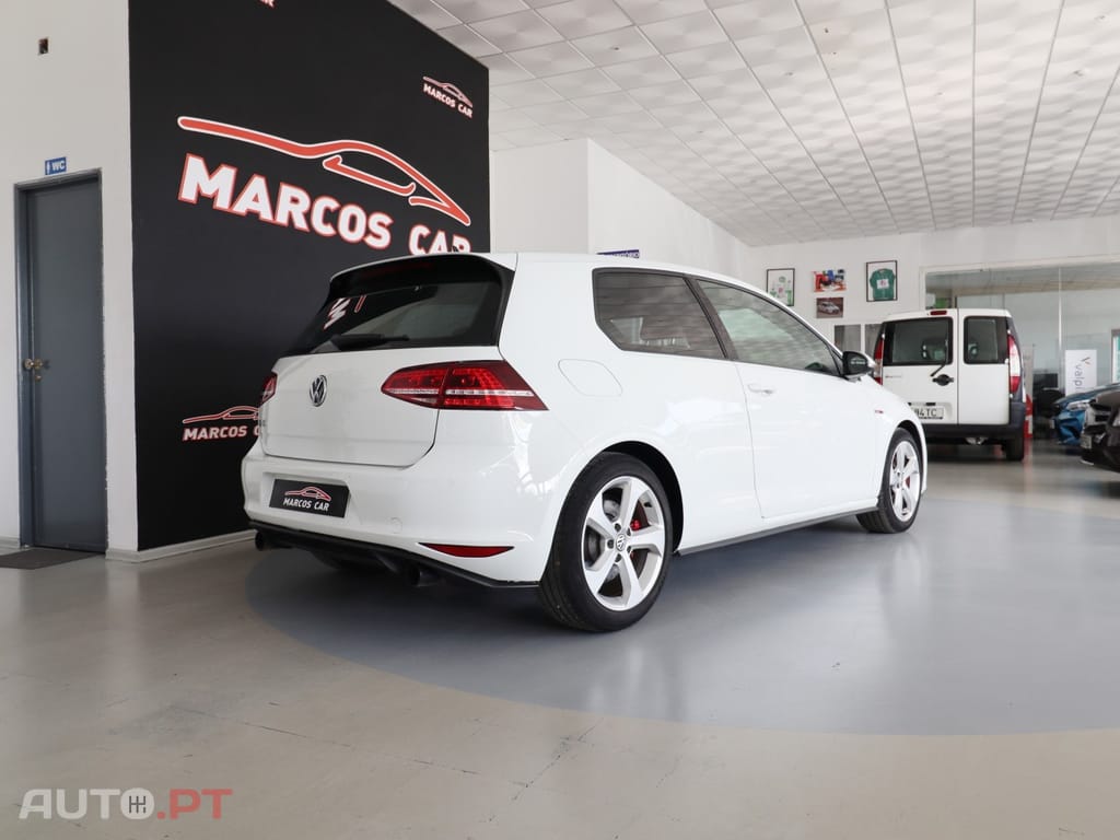 Volkswagen Golf 2.0 TSi GTi Performance