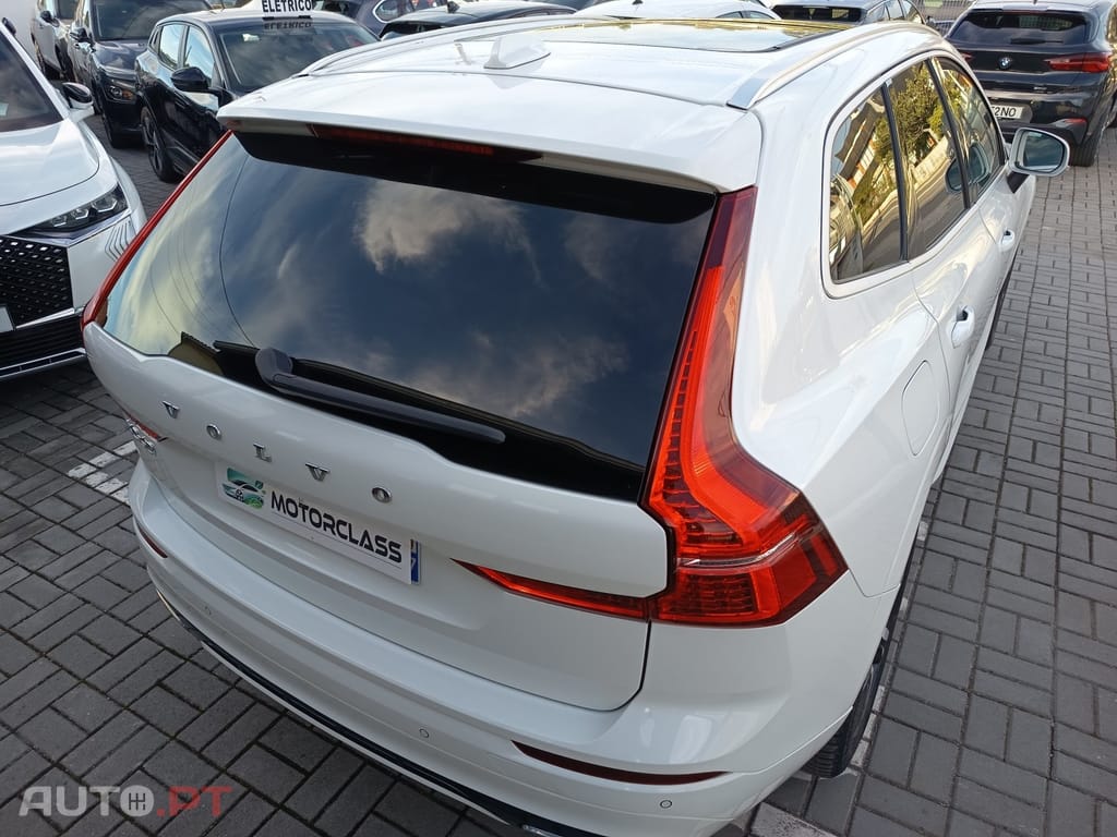 Volvo XC60 2.0 T8 PHEV R-Design AWD