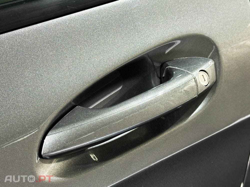 Mercedes-Benz A 180 CDI BlueEFFICIENCY