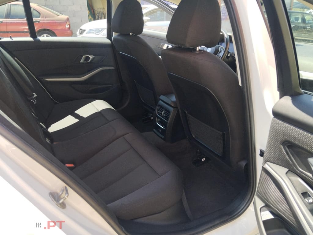 BMW 330 330E