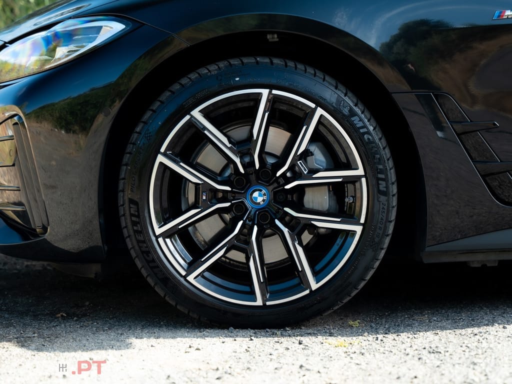 BMW i4 eDrive40 Pack Desportivo M Pro