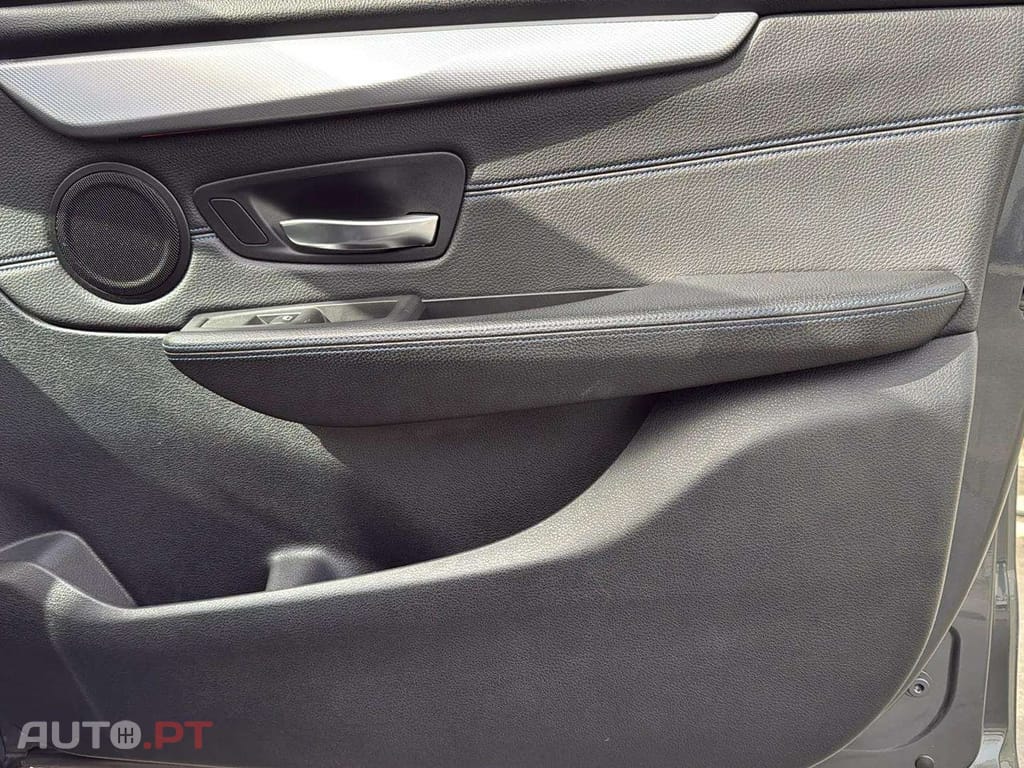 BMW 225 225xe Active Tourer e xDrive Pack Desportivo M