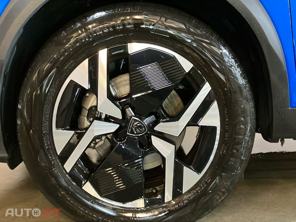 Peugeot E-2008 50 kWh GT